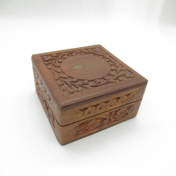Vintage Hand-Carved Rosewood Stash & Jewelry Box With Brass Inlaid Leaf & Floral - Picture 2 of 13